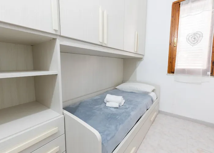 Ad House 1 Apartamento Olbia